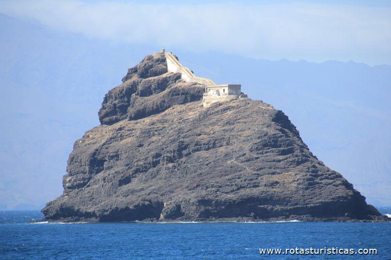 Île du phare ou île des oiseaux, Mindelo