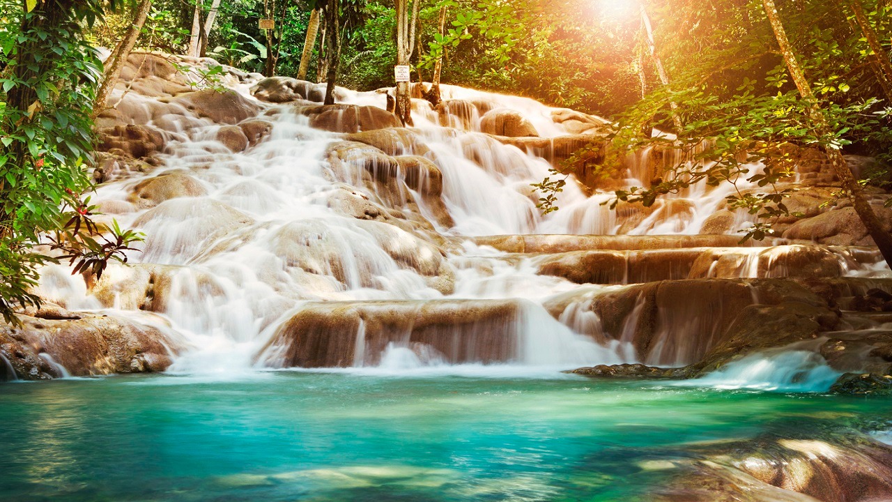 De waterval van Dunn, Jamaica